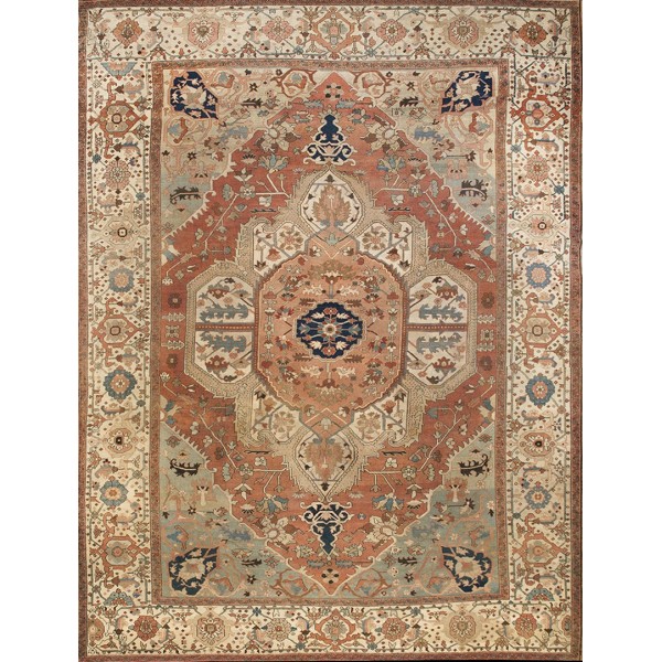 Antique Persian Serapi Carpet From 1880s