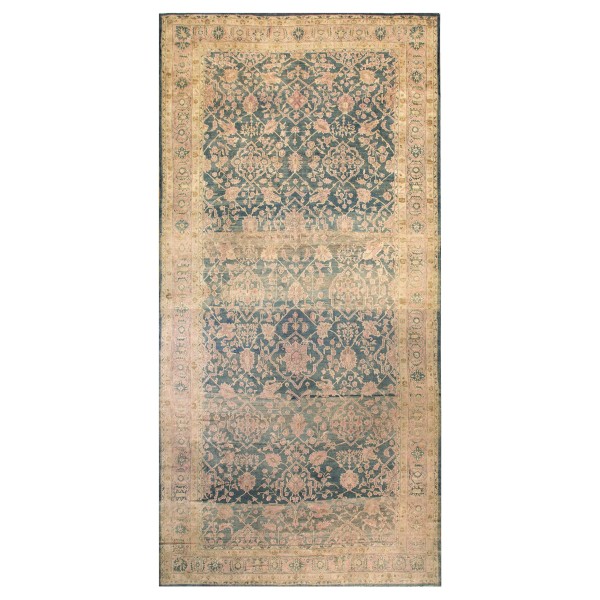 Early 20th Century Persian  Malayer Carpet