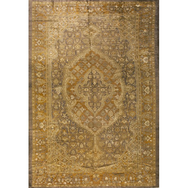 Early 20th Century Persian Sultanabad Carpet