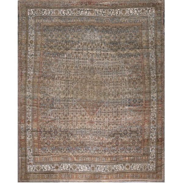 Early 20th Century Persian Bibikabad Carpet