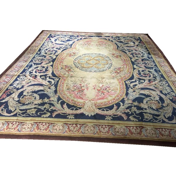 Early 20th Century French Savonnerie Carpet