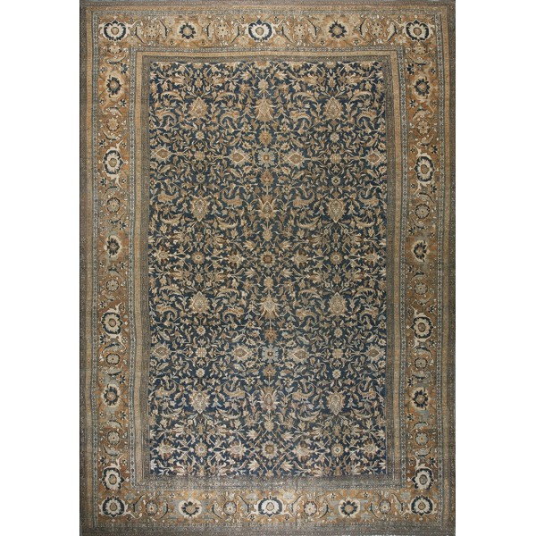 Late 19th Century Persian Bibikabad Carpet 