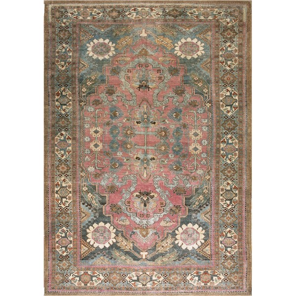 Early 20th Century Caucasian Carpet